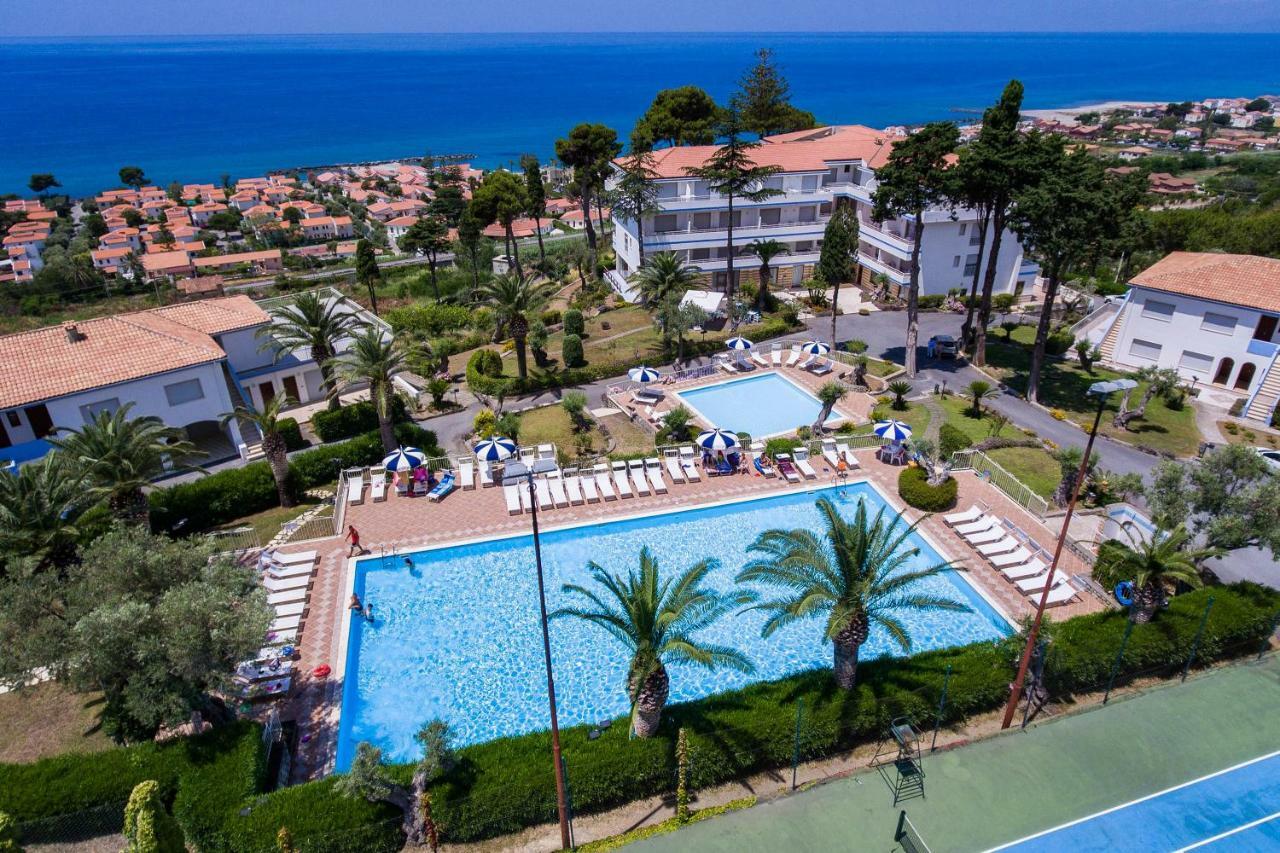 Hotel La Castellana Belvedere Marittimo Kültér fotó