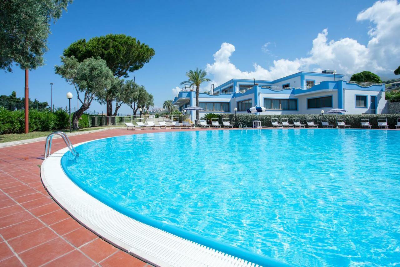 Hotel La Castellana Belvedere Marittimo Kültér fotó