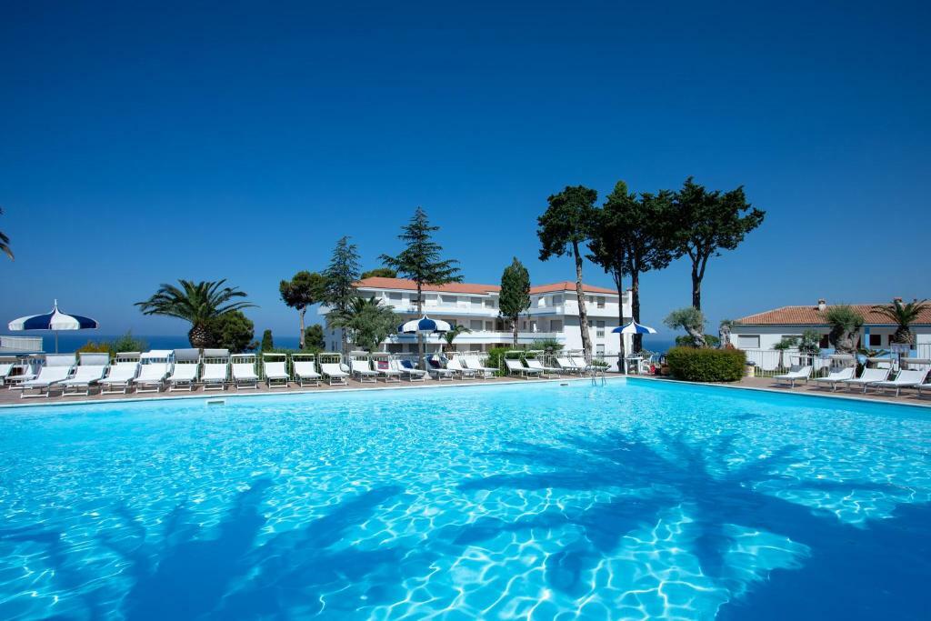 Hotel La Castellana Belvedere Marittimo Kültér fotó