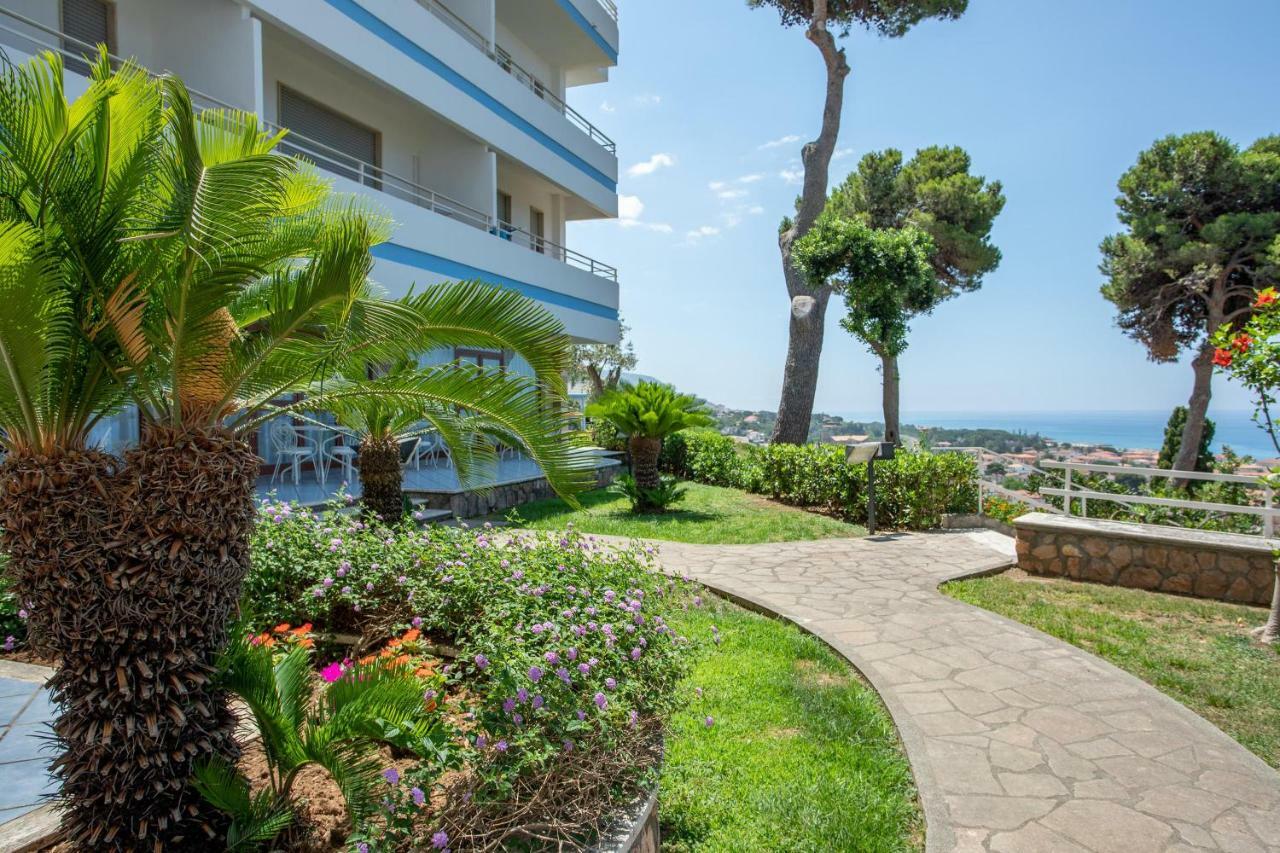 Hotel La Castellana Belvedere Marittimo Kültér fotó
